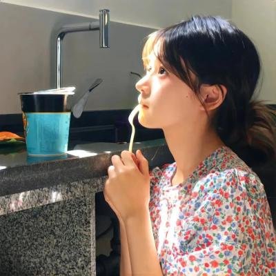 只见相思不见君